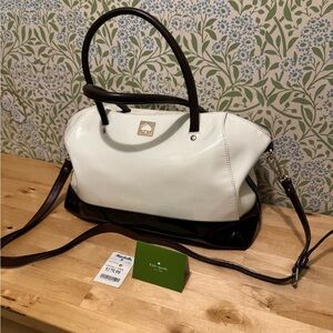 KATE SPADE NEW YORK LARGE CATALINA KINGSBURY PARK ICE/BLACK TOTE PATENT LEATHER